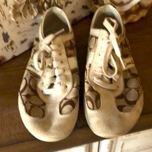 Ladies Vintage Coach shoes
